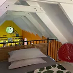 The Tree House - Loft Apartment